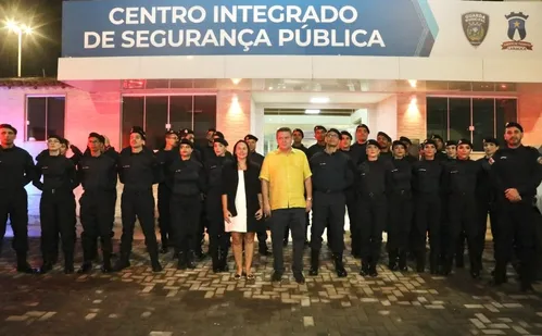 
          Imagem ilustrativa da imagem Cariacica anuncia reajuste salarial de 45% para Guardas e Agentes de Trânsito
          