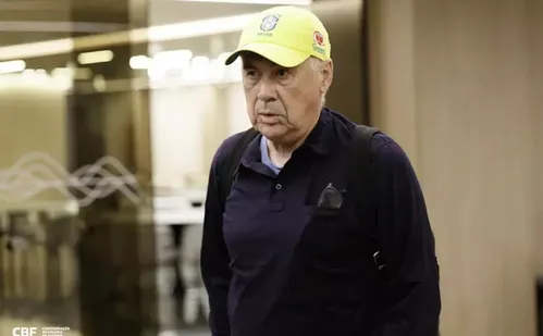 
          Imagem ilustrativa da imagem Carlo Ancelotti desembarca no Brasil para comandar a seleção
          
