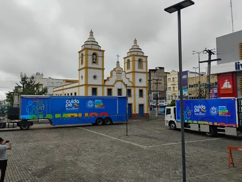 
          Imagem ilustrativa da imagem Carreta da Mulher vai levar exames preventivos de câncer para Caruaru. Veja datas
          