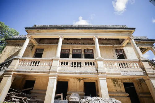 
          Imagem ilustrativa da imagem Casarão histórico nas Graças será transformado em Centro de Convivência para Idosos
          