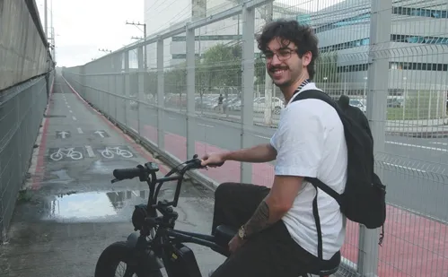 
          Imagem ilustrativa da imagem Ciclovia da Terceira Ponte em disputa por prêmio internacional
          