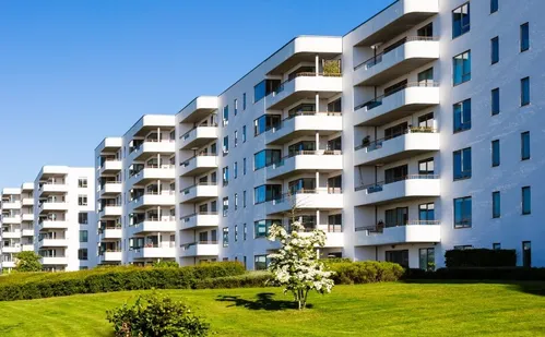 
          Imagem ilustrativa da imagem Condomínios mudam regras para garantir sossego e evitar brigas
          