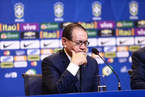 
          Imagem ilustrativa da imagem Coronel Nunes tem audiência para esclarecer suposta fraude em assinatura de acordo com CBF cancelada
          