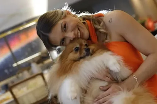 
          Imagem ilustrativa da imagem Corpo da advogada Maria Eduarda Medeiros ainda não foi cremado; entenda o porquê
          