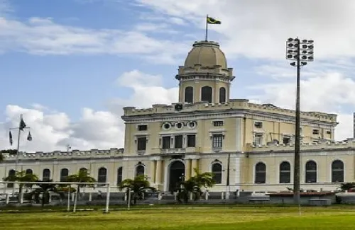 
          Imagem ilustrativa da imagem Dois soldados expulsos da Polícia Militar de Pernambuco nesta terça-feira (3)
          