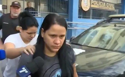 
          Imagem ilustrativa da imagem Duas bolivianas são presas por furtar lojas em shopping de Vitória
          