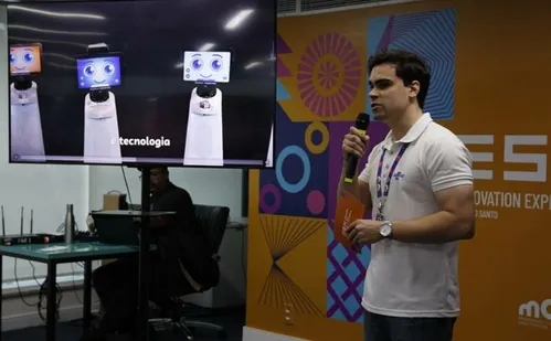 
          Imagem ilustrativa da imagem ESX 2025: robô e simulador de voo de balão na Praça do Papa
          