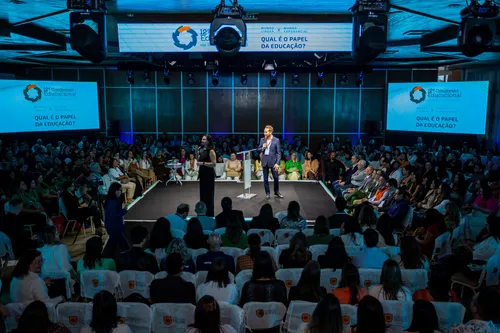 
          Imagem ilustrativa da imagem Educação, inovação e humanização
          