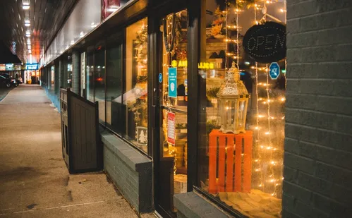 
          Imagem ilustrativa da imagem Espírito Santo supera o Rio de Janeiro em abertura de novas empresas
          