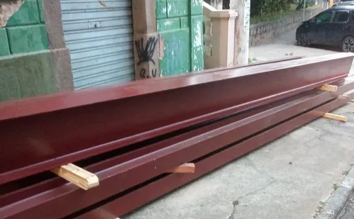 
          Imagem ilustrativa da imagem Moradora restaura imóvel condenado e agora corre risco de perdê-lo em leilão
          