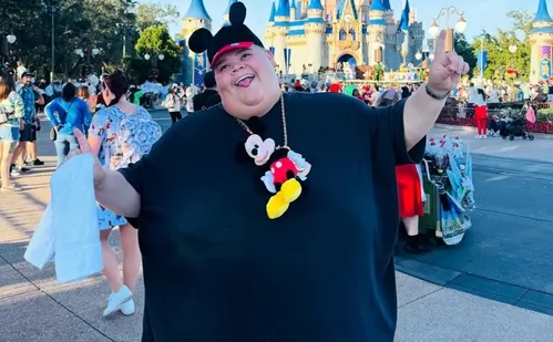 
          Imagem ilustrativa da imagem Gordão da XJ revela 'choque' que o fez perder mais de 90 quilos
          