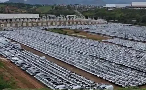 
          Imagem ilustrativa da imagem Governo anuncia negociações para atrair montadoras para o ES
          