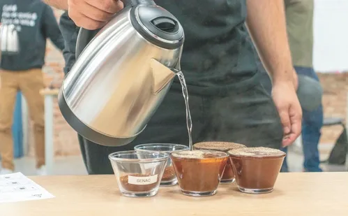 
          Imagem ilustrativa da imagem HubES+ oferece cursos de negócios do café e mídias digitais para empreender
          