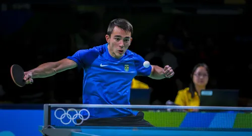 
          Imagem ilustrativa da imagem Hugo Calderano comemora aniversário com vaga em final de torneio na Eslovênia
          