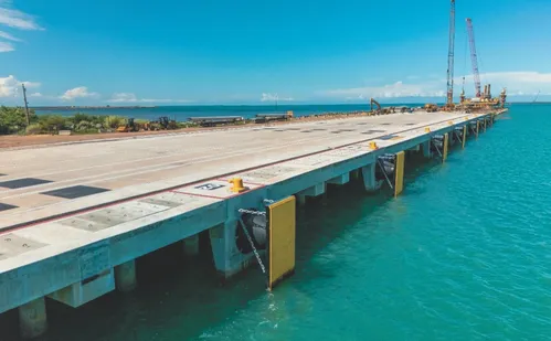 
          Imagem ilustrativa da imagem Imetame conclui parte de cais do novo porto de Aracruz
          