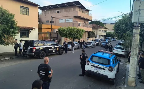 
          Imagem ilustrativa da imagem Investigados por homicídio são presos em ação das policias do ES e RJ
          
