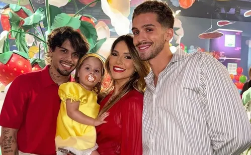 
          Imagem ilustrativa da imagem João Guilherme comenta separação de Zé Felipe e Virginia Fonseca
          