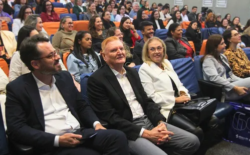 
          Imagem ilustrativa da imagem Jornada de Educação Inclusiva discute mudanças para garantir inclusão nas escolas
          