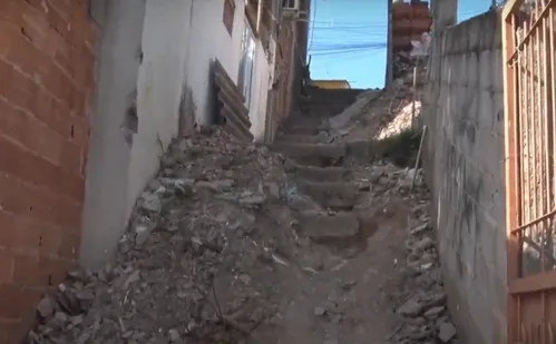 
          Imagem ilustrativa da imagem Jovem é assassinado a tiros na região de Cidade de Deus, em Vila Velha
          