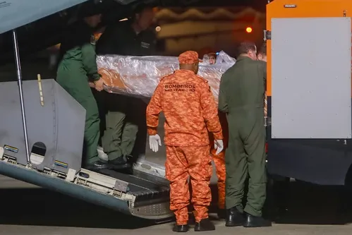 
          Imagem ilustrativa da imagem Juliana Marins, que morreu em trilha na Indonésia, terá velório aberto após necrópsia
          