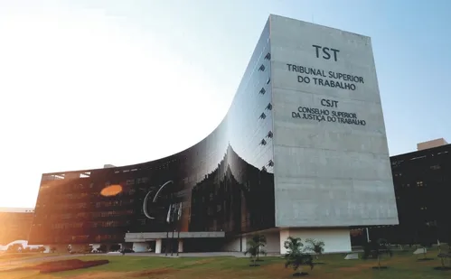 
          Imagem ilustrativa da imagem Justiça atualiza reforma e muda regras sobre trabalho e férias
          