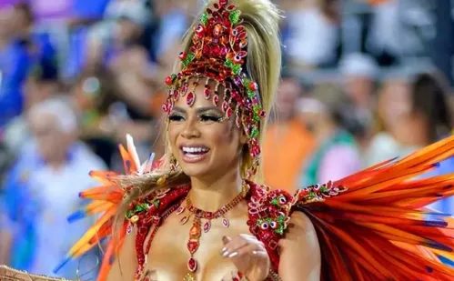 
          Imagem ilustrativa da imagem Lexa esclarece saída da Unidos da Tijuca: 'Decidiram ter uma nova rainha'
          