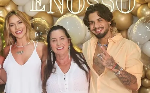 
          Imagem ilustrativa da imagem Mãe de Virginia diz que foi pega de surpresa por separação
          