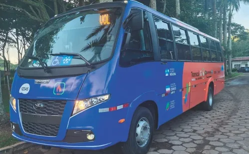 
          Imagem ilustrativa da imagem Mais 40 ônibus com ar-condicionado são integrados à frota do Transcol
          