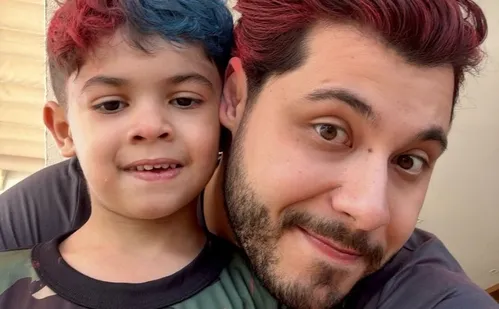 
          Imagem ilustrativa da imagem Murilo Huff expõe comprovantes de gastos com seu filho com Marília Mendonça
          