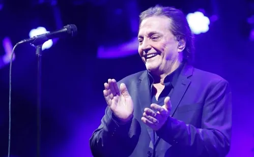 
          Imagem ilustrativa da imagem Noite romântica com hits de Fábio Jr. em Vitória
          