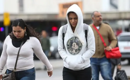 
          Imagem ilustrativa da imagem Nova onda de frio deve chegar ao ES até a próxima sexta-feira
          