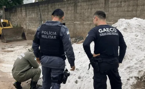 
          Imagem ilustrativa da imagem Operação mira comércio de areia clandestina do Parque Paulo César Vinha
          