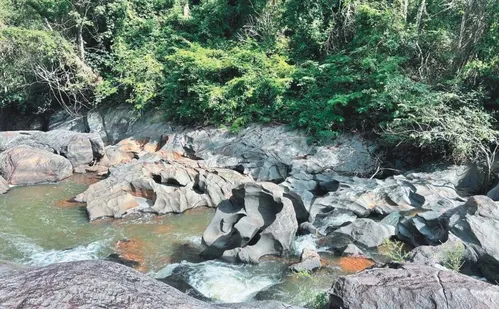 
          Imagem ilustrativa da imagem Os paraísos naturais e turísticos de Santa Leopoldina
          