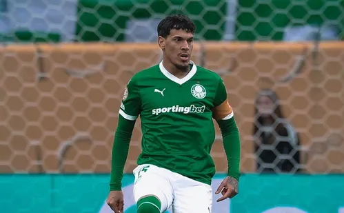 
          Imagem ilustrativa da imagem Palmeiras para no goleiro do Porto em jogo sem gols na Copa do Mundo de Clubes
          