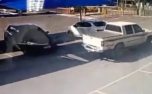 
          Imagem ilustrativa da imagem Polícia descobre quadrilha de roubo de carros antigos no ES
          