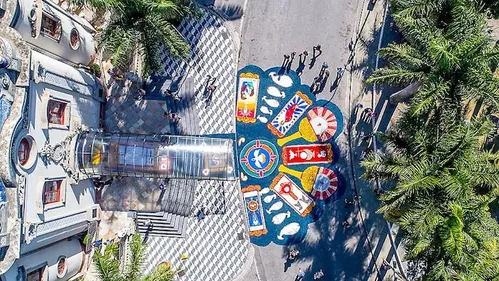 
          Imagem ilustrativa da imagem Por que Corpus Christi muda de data?
          