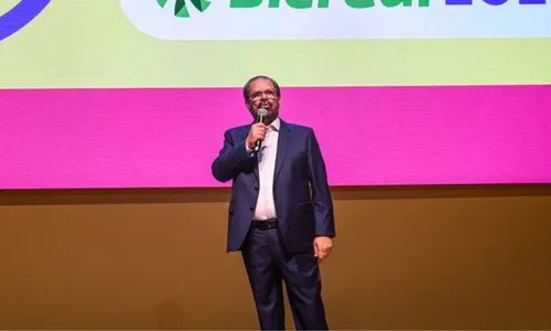 
          Imagem ilustrativa da imagem Presidente da FPF oficializa candidatura à presidência da CBF
          