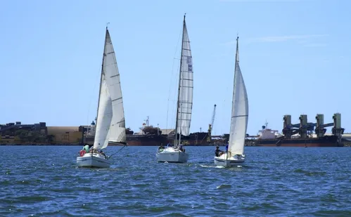 
          Imagem ilustrativa da imagem Primeira etapa do Estadual de vela acontece neste sábado em Vitória
          