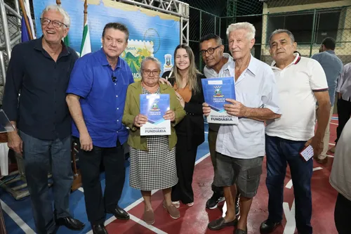 
          Imagem ilustrativa da imagem Quase 1.400 escrituras entregues
          