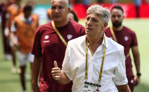 
          Imagem ilustrativa da imagem Renato festeja avanço do Fluminense no Mundial
          