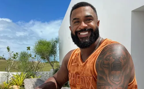 
          Imagem ilustrativa da imagem 'Se você segue Virgínia, não deve estar no meu show', diz Baco Exu do Blues
          