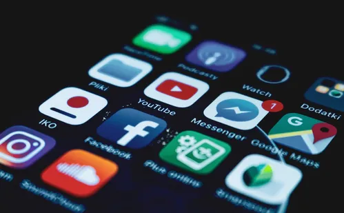 
          Imagem ilustrativa da imagem Supremo Tribunal Federal aumenta exigências a redes sociais
          