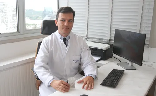 
          Imagem ilustrativa da imagem Tadalafila: os riscos do remédio da moda que promete melhorar o sexo
          