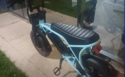 
          Imagem ilustrativa da imagem Última bicicleta elétrica roubada em invasão na Praia da Costa é recuperada
          