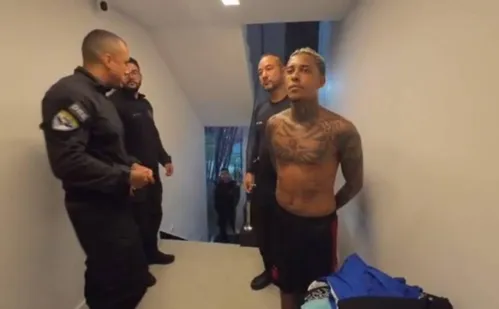 
          Imagem ilustrativa da imagem Vídeo de show de MC Poze na Cidade de Deus foi estopim para a prisão
          