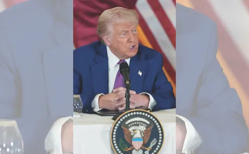 
          Imagem ilustrativa da imagem Volta de "tarifaço" de Trump no EUA gera cenário de incertezas no Brasil
          