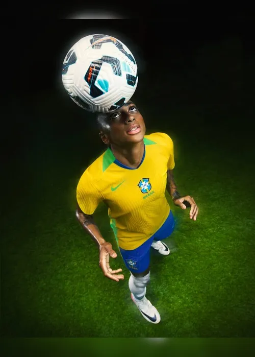 Imagem ilustrativa da imagem CBF e Nike lançam novos uniformes da seleção feminina; veja fotos