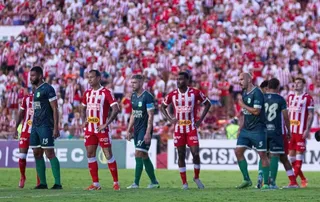 Imagem ilustrativa da imagem Náutico não passa de um empate sem gols diante do Floresta (CE)