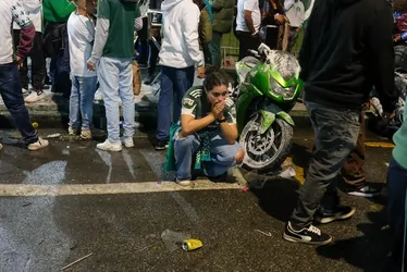Imagem ilustrativa da imagem Chelsea murcha ‘carnaval’ no entorno do Allianz Parque após eliminar Palmeiras do Mundial
