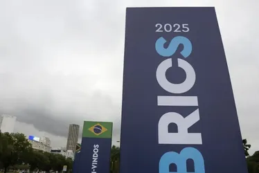 Imagem ilustrativa da imagem Negociações para sistema próprio de pagamento do Brics avançam